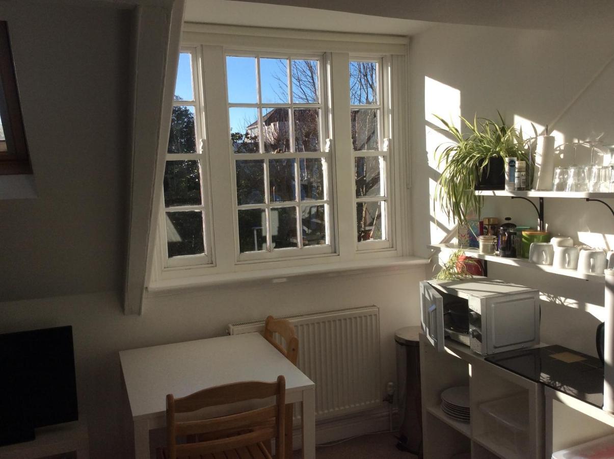 Cosy Loft Apartment In Georgian Home Plymouth Extérieur photo